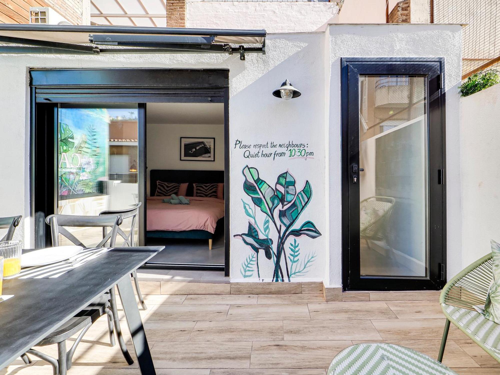Casa Maria Townhouse- Terrace-4 Bedrooms L’Hospitalet de Llobregat Zewnętrze zdjęcie