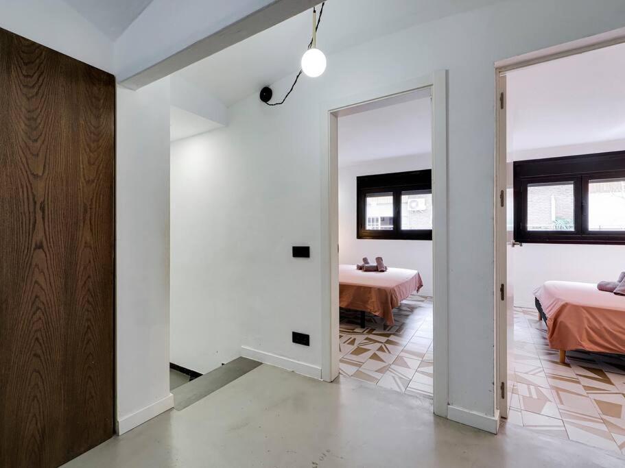 Casa Maria Townhouse- Terrace-4 Bedrooms L’Hospitalet de Llobregat Zewnętrze zdjęcie