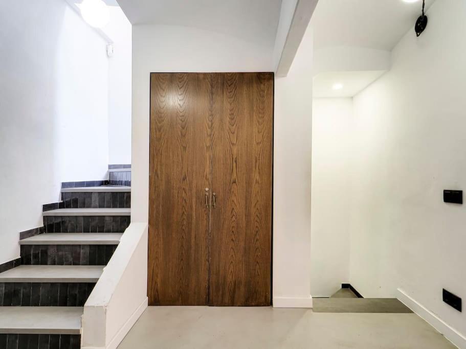 Casa Maria Townhouse- Terrace-4 Bedrooms L’Hospitalet de Llobregat Zewnętrze zdjęcie